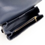 路易威登 Capucines East-West 迷你手袋